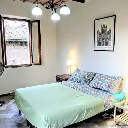 Apartament The Aerie - Il Nido Dell Aquila - 8bd Recentely Renovated Siena