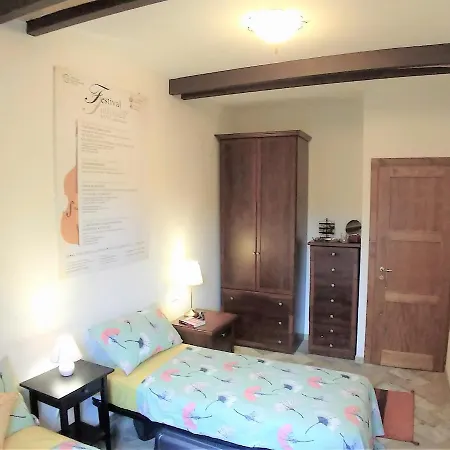 Apartment The Aerie - Il Nido Dell Aquila - 8bd Recentely Renovated