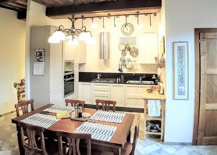 The Aerie - Il Nido Dell Aquila - 8bd Recentely Renovated شقة سيينا