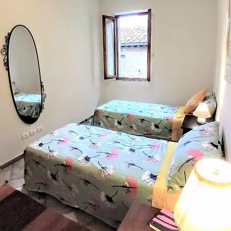 The Aerie - Il Nido Dell Aquila - 8bd Recentely Renovated Appartement