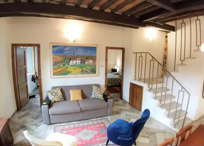 The Aerie - Il Nido Dell Aquila - 8bd Recentely Renovated Apartmán Siena